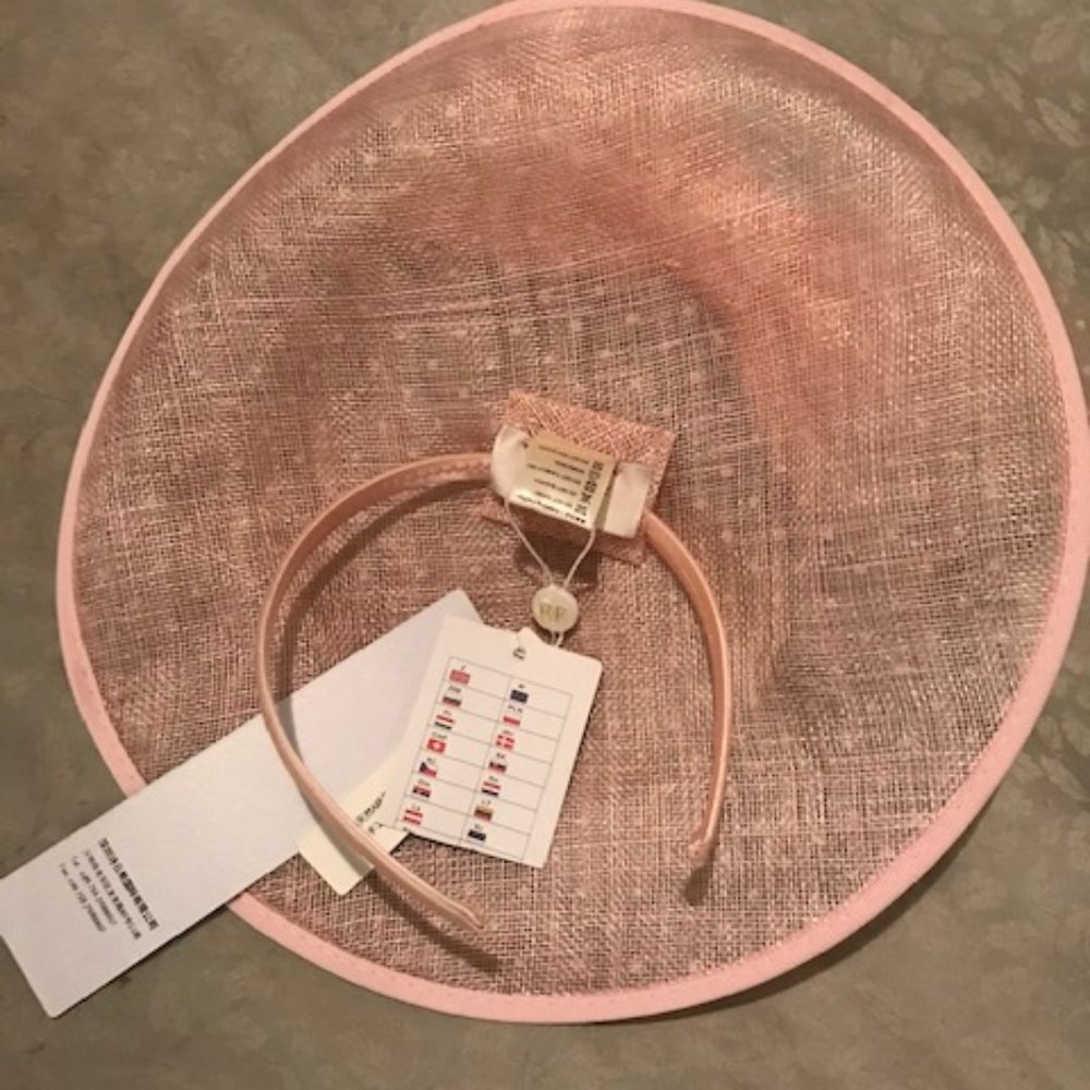 Dress Hat - Picture 3 of 5